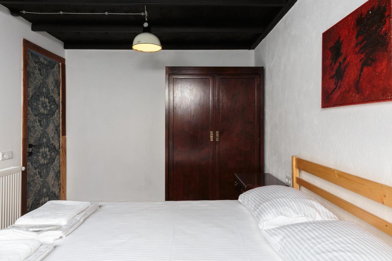 Nini'S Lofts At The Melikishvili Street Tbilisi Exterior photo