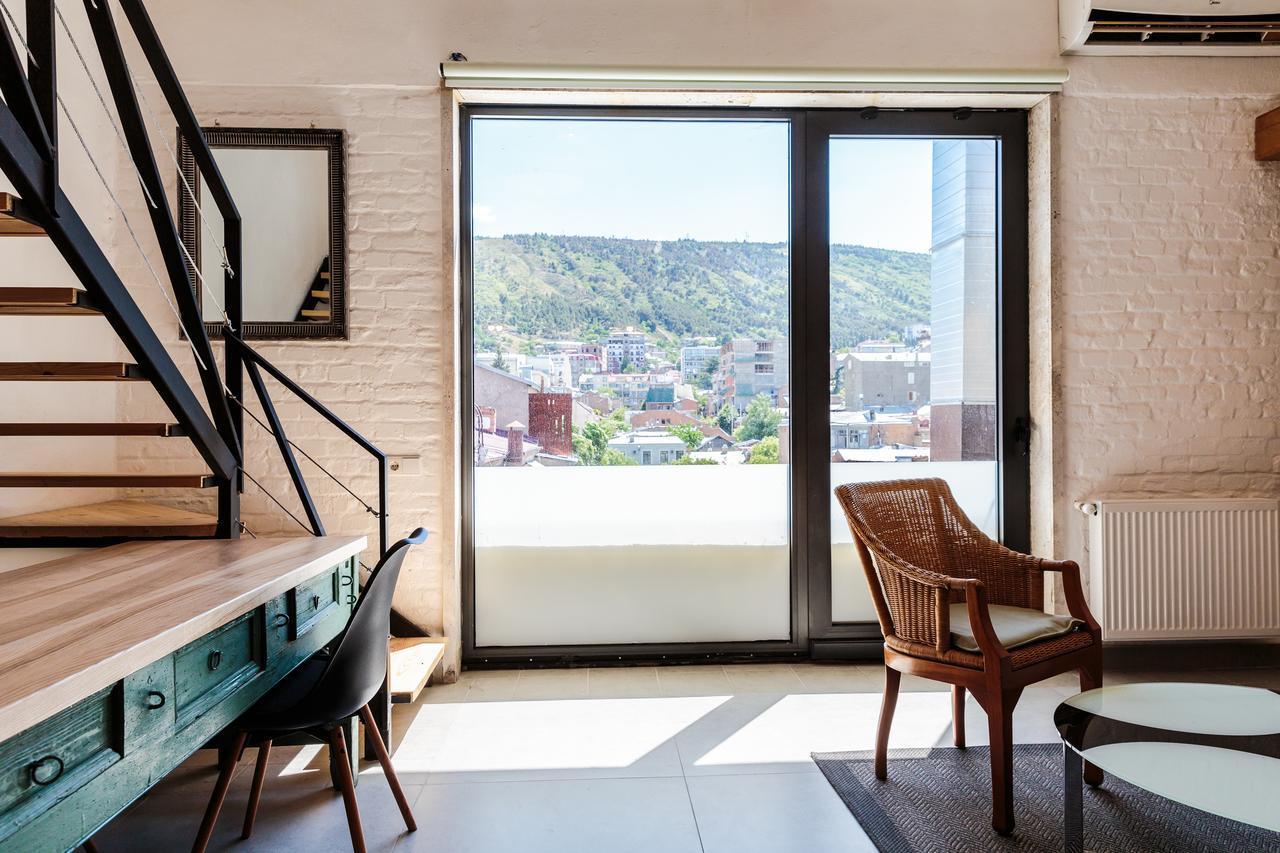 Nini'S Lofts At The Melikishvili Street Tbilisi Exterior photo